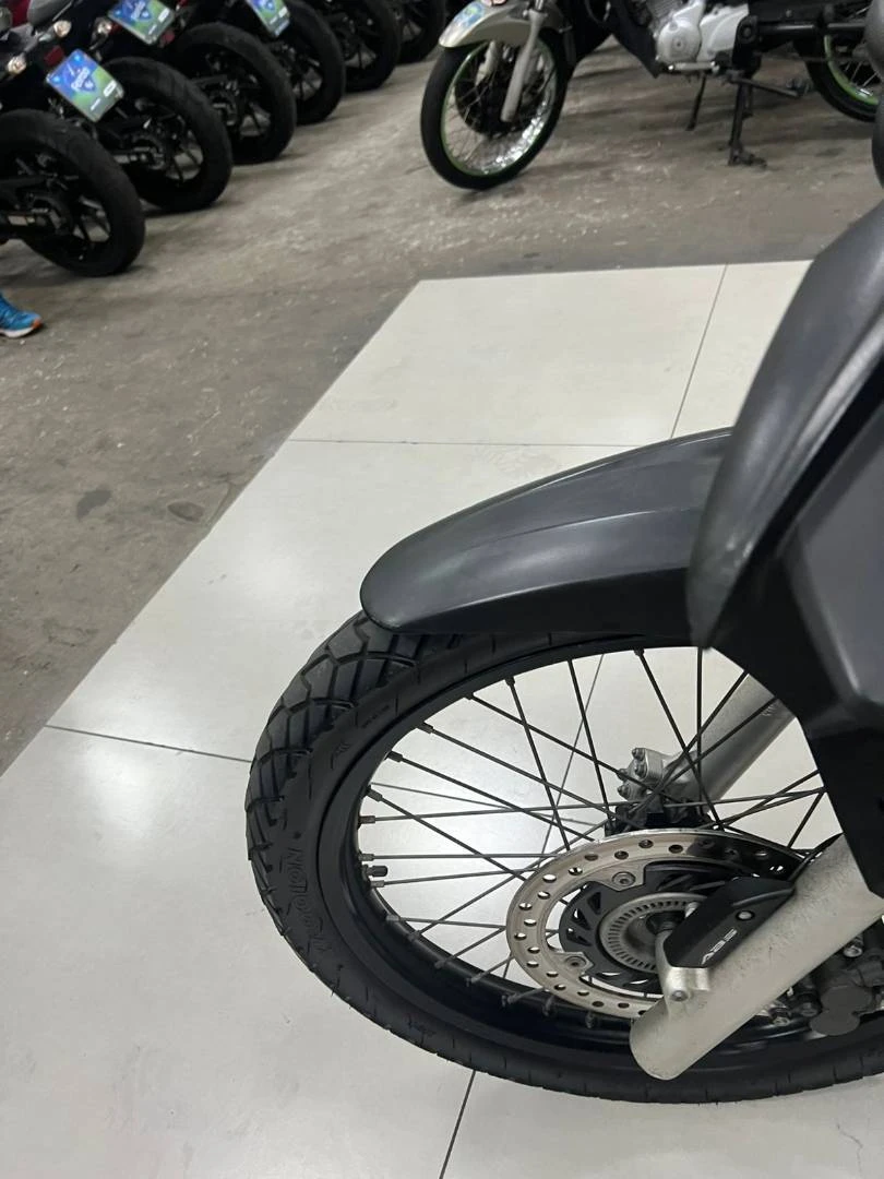 HONDA XRE 300 ABS
