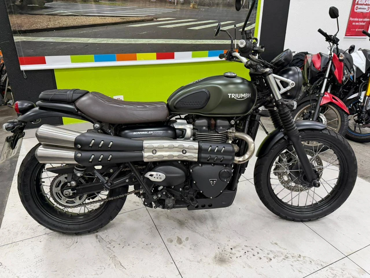 TRIUMPH SCRAMBLER 900