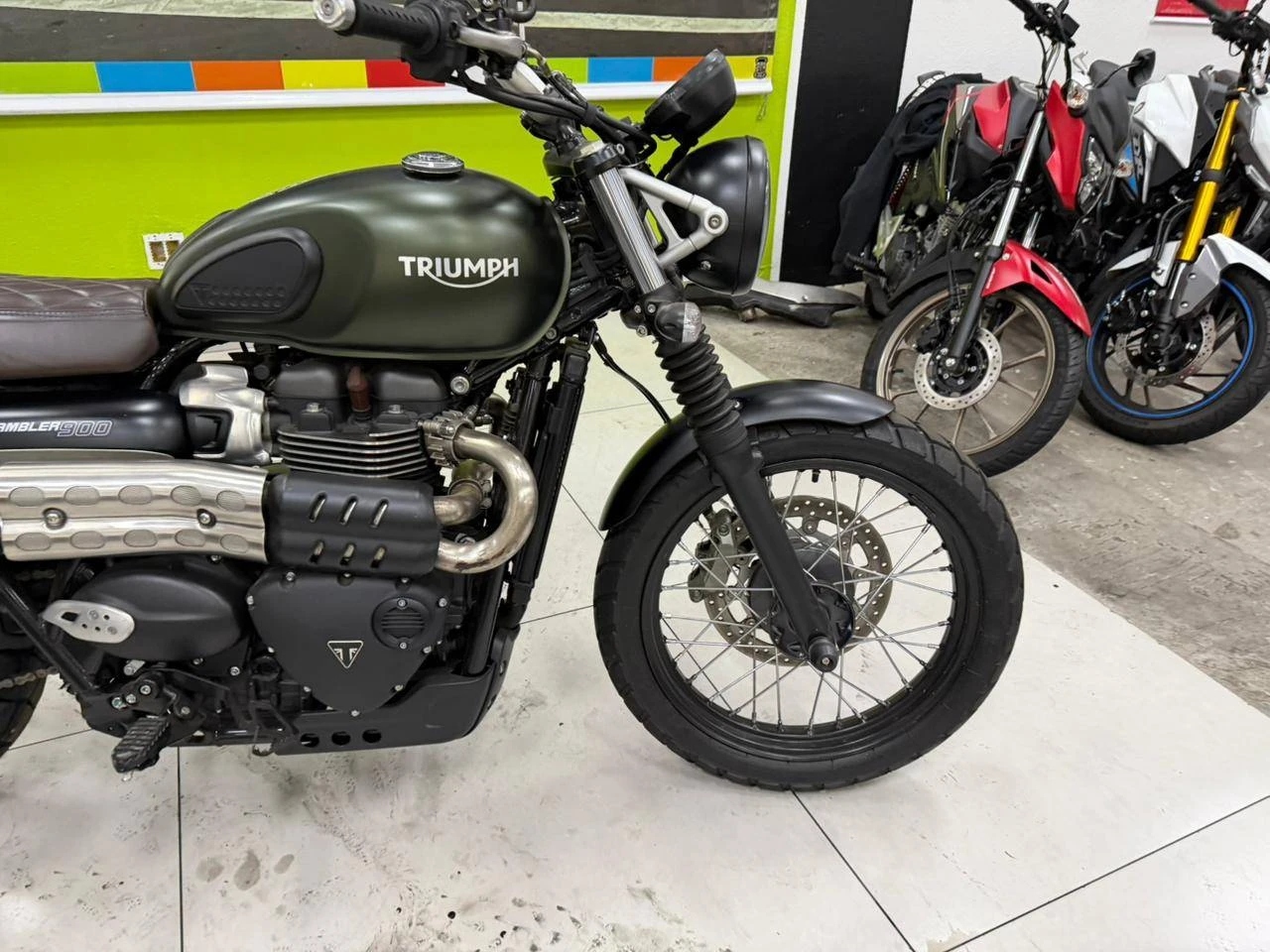 TRIUMPH SCRAMBLER 900