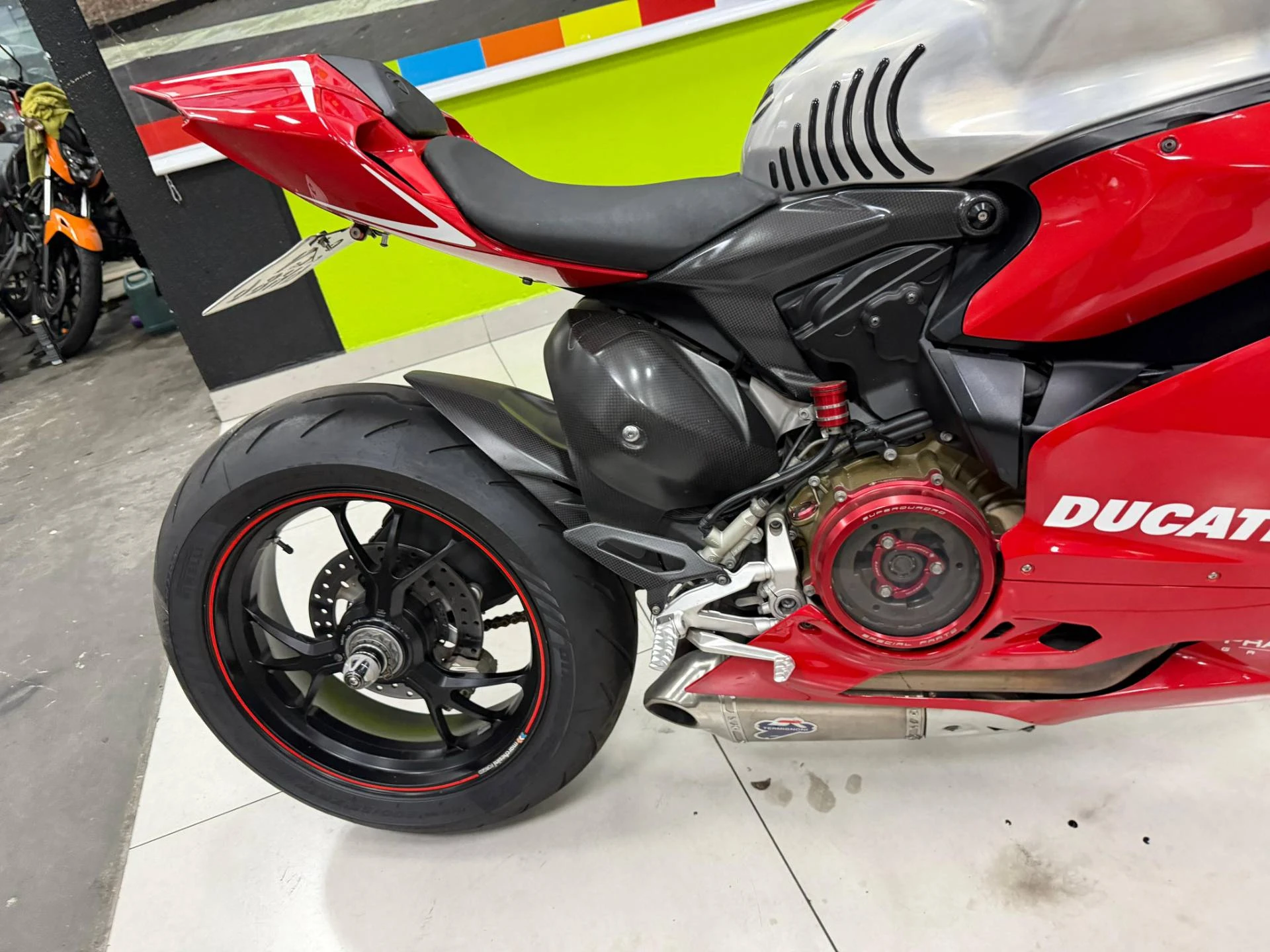 DUCATI SUPERBIKE 1199 PANIGALE