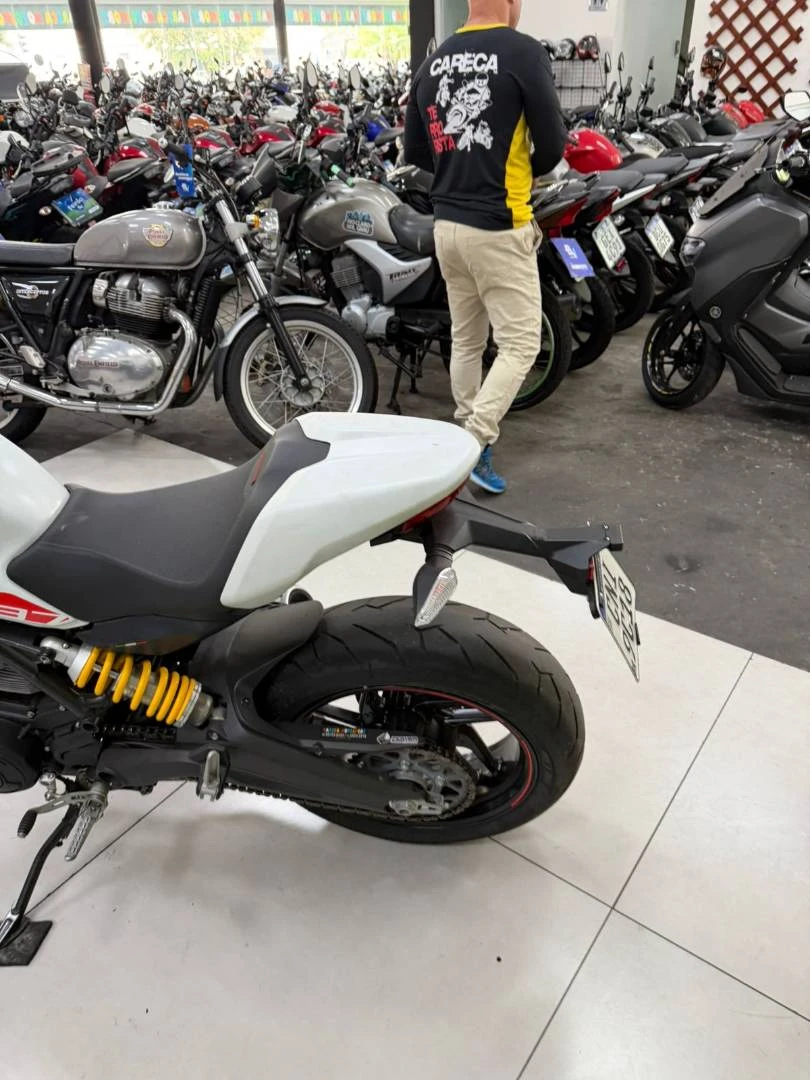 DUCATI MONSTER 797