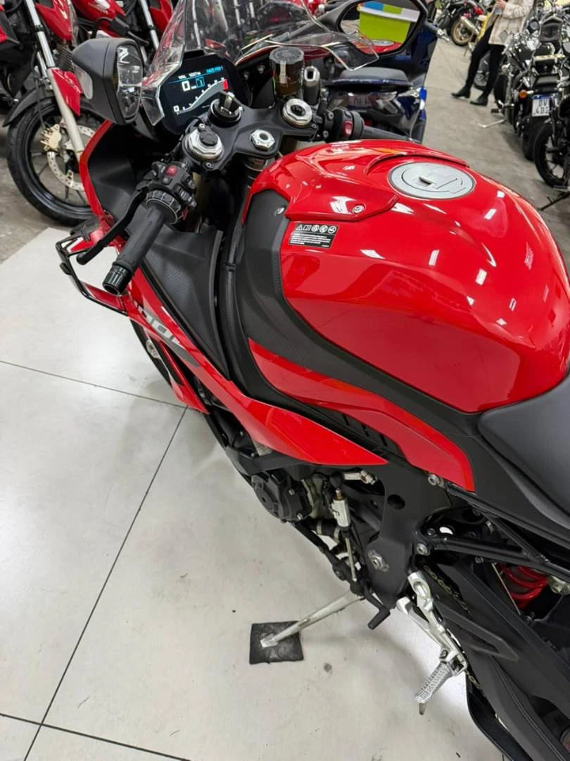 BMW S 1000 RR