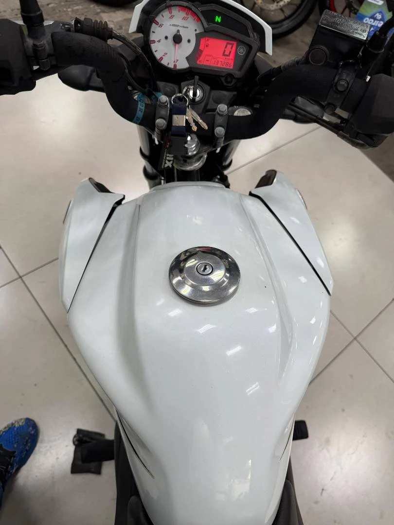 YAMAHA FAZER YS 150 SED