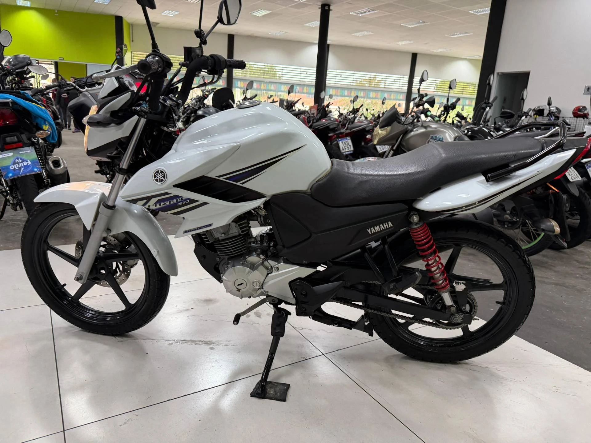 YAMAHA FAZER YS 150 SED
