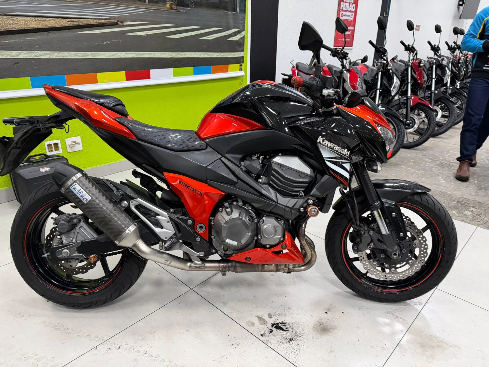 KAWASAKI Z800
