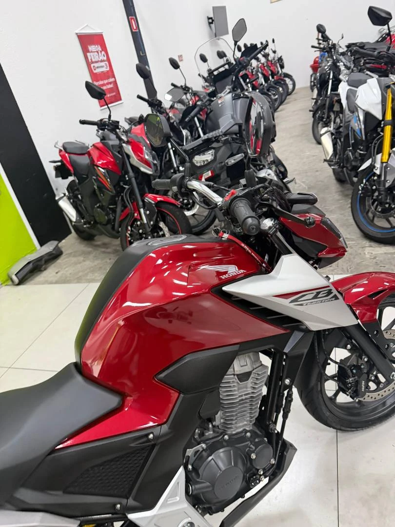 HONDA CB 300F TWISTER ABS