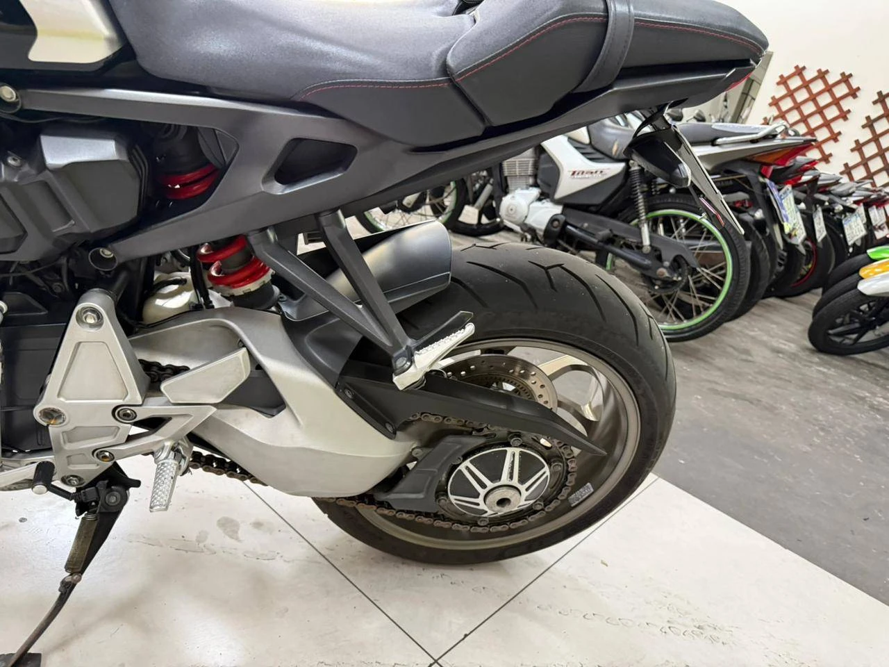 HONDA CB 1000R ABS