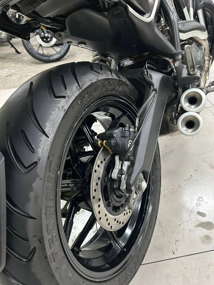 DUCATI SCRAMBLER FULL THROTTLE