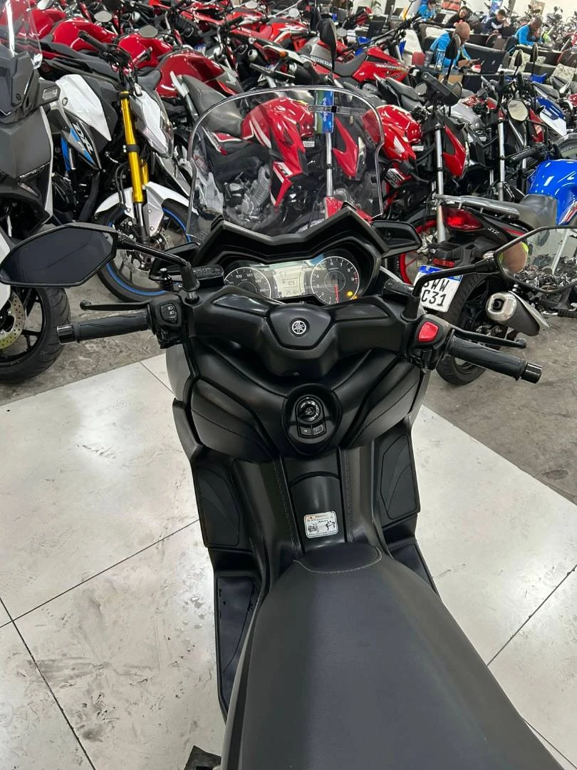 YAMAHA XMAX 250 CONNECTED ABS