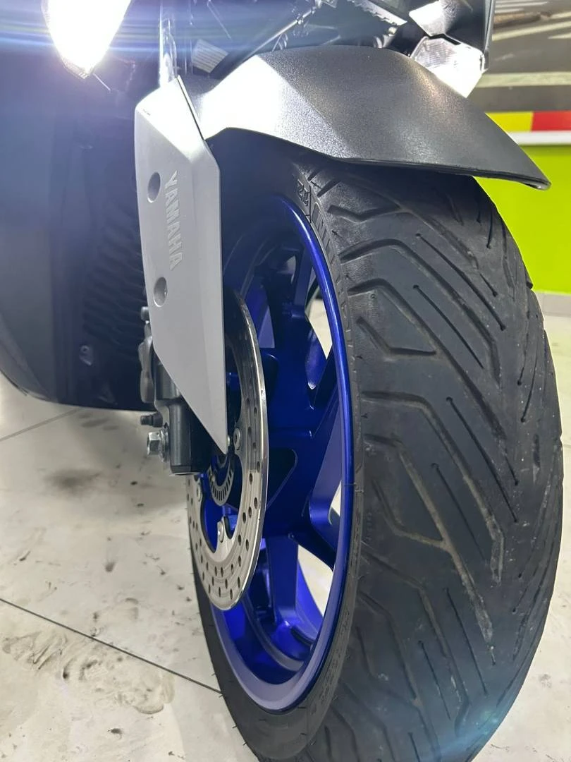 YAMAHA XMAX 250 CONNECTED ABS