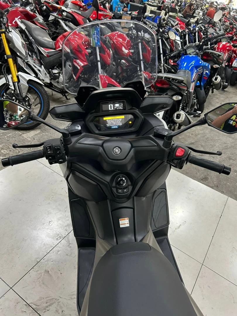YAMAHA XMAX 250 CONNECTED ABS