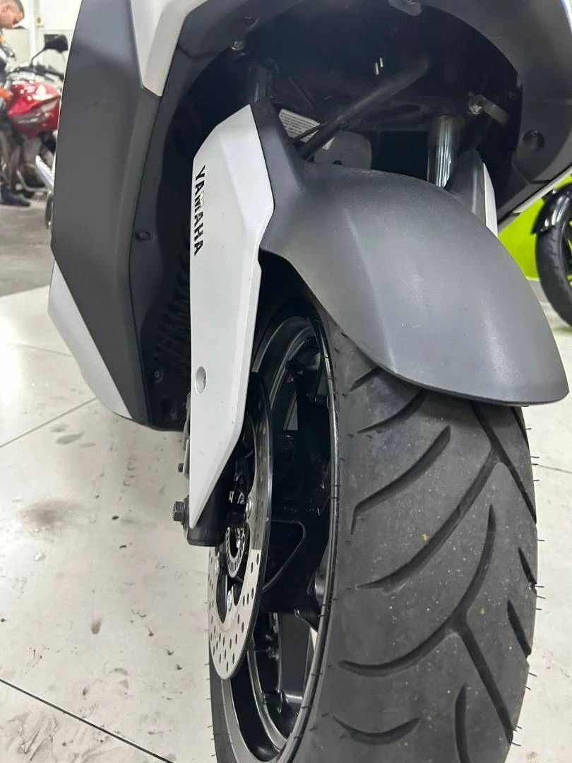 YAMAHA XMAX 250 CONNECTED ABS