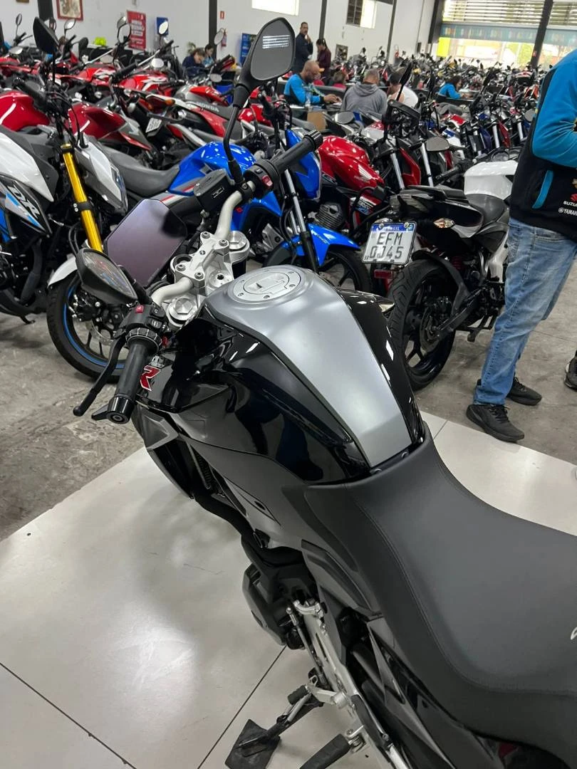 BMW F 900 R SPORT