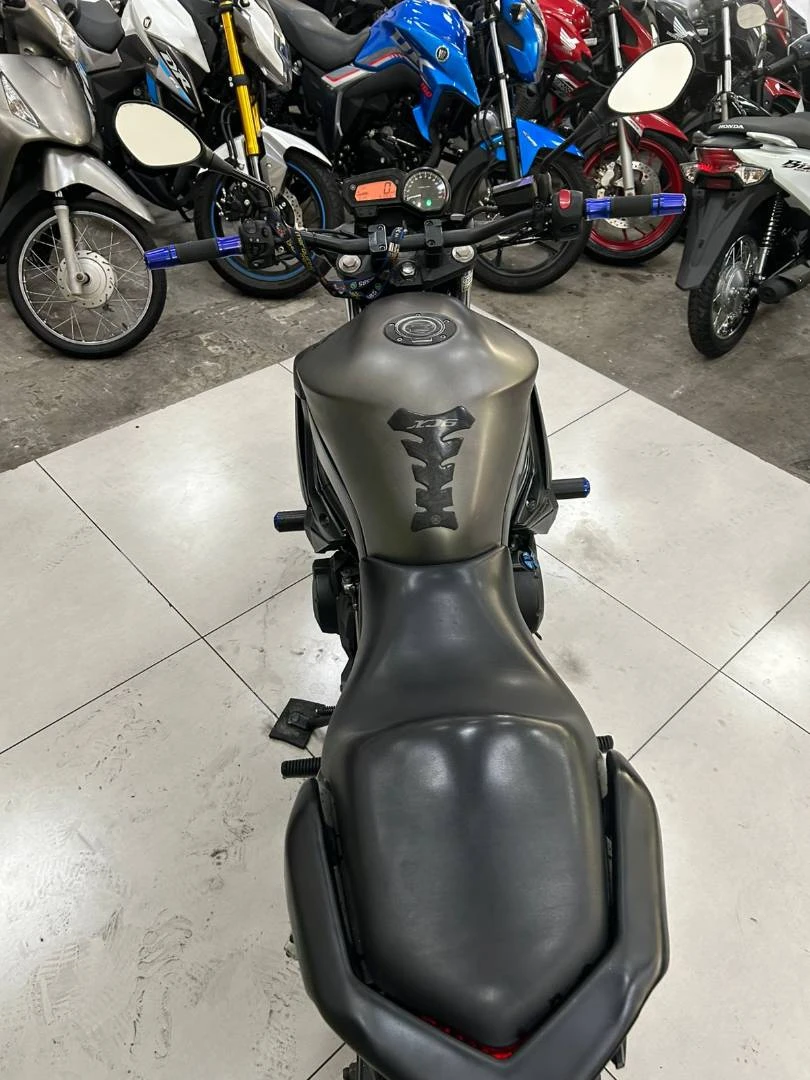 YAMAHA XJ6 N