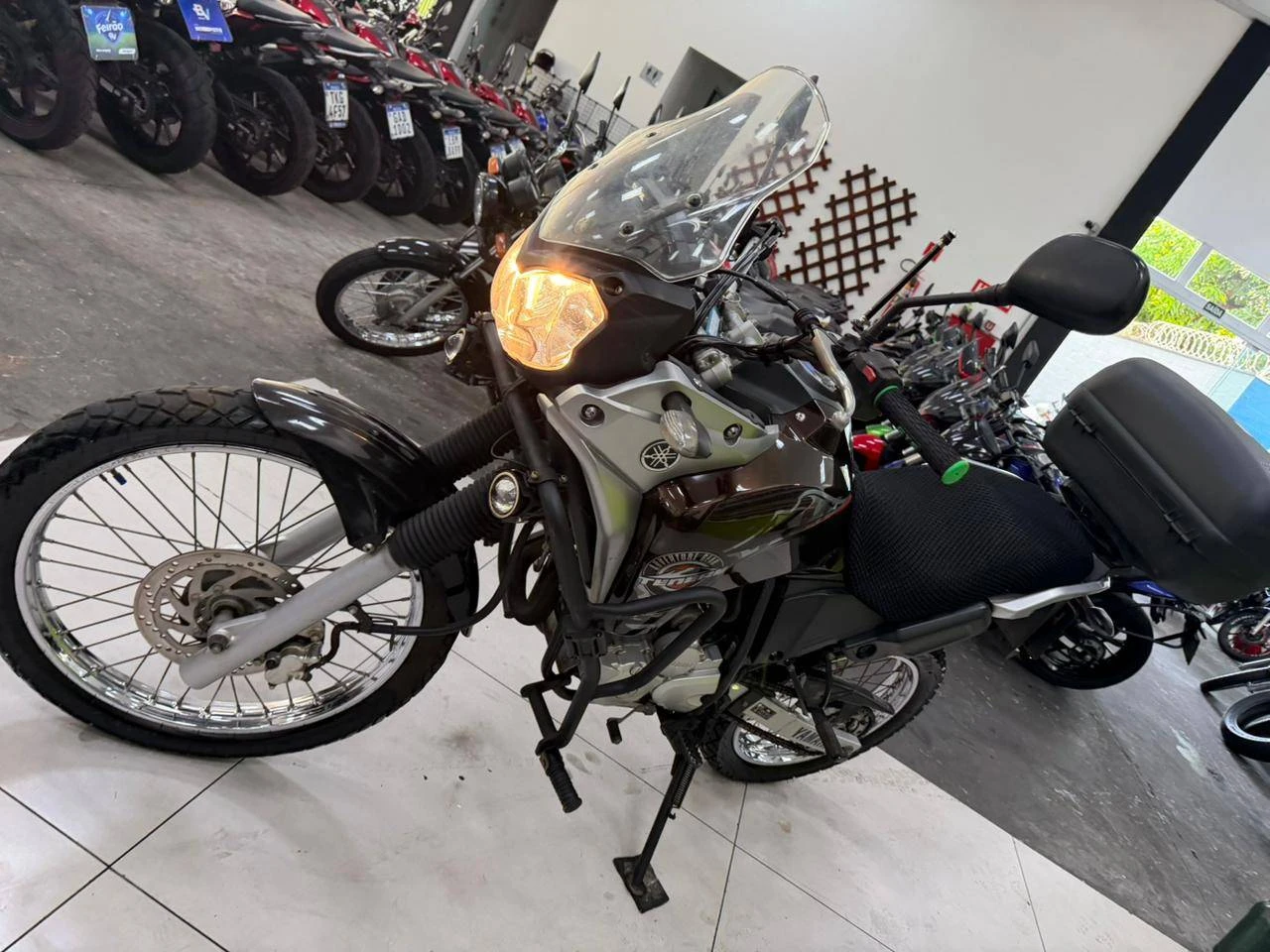 YAMAHA XTZ 250 TENERE