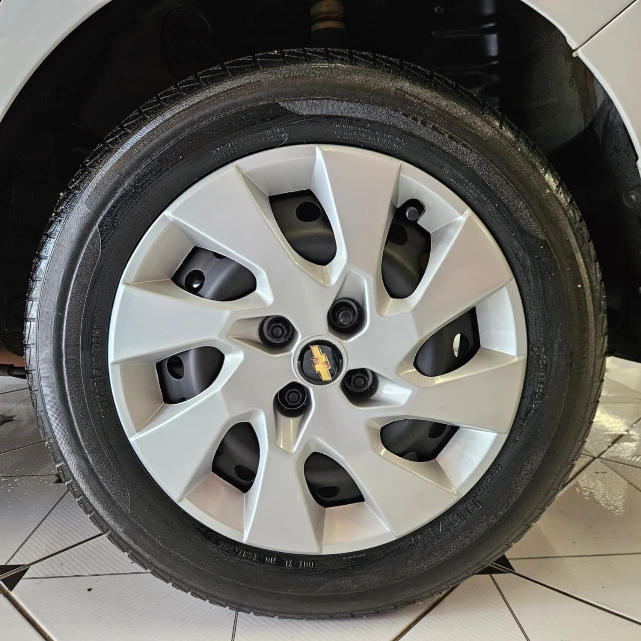 CHEVROLET PRISMA