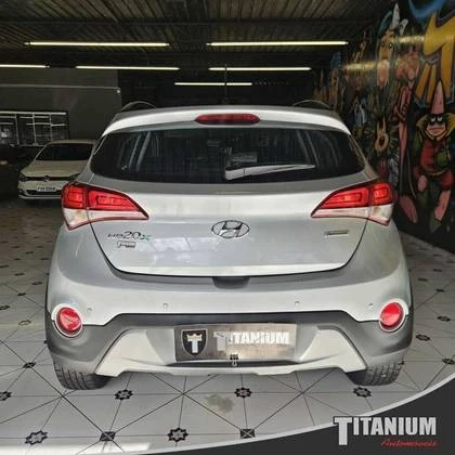 HYUNDAI HB20X