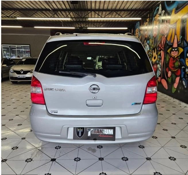 NISSAN GRAND LIVINA
