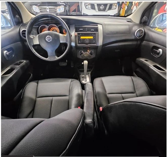 NISSAN GRAND LIVINA