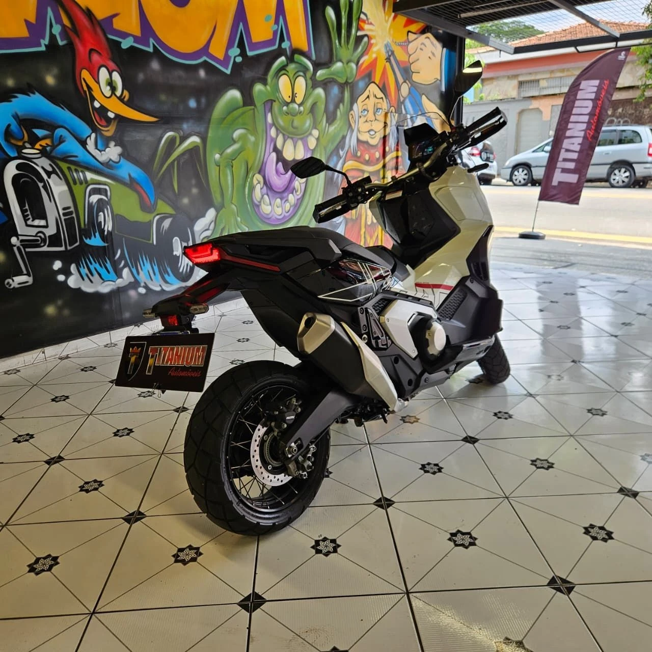 HONDA X-ADV