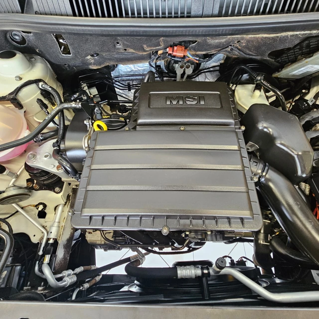 VOLKSWAGEN CROSSFOX