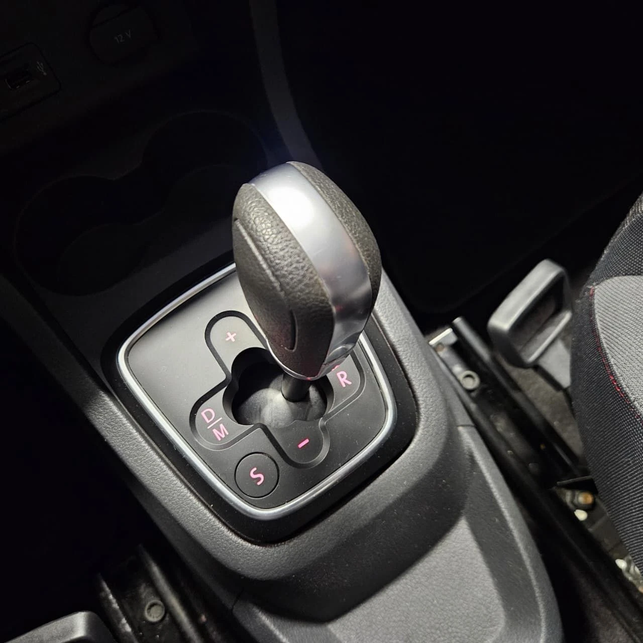 VOLKSWAGEN CROSSFOX