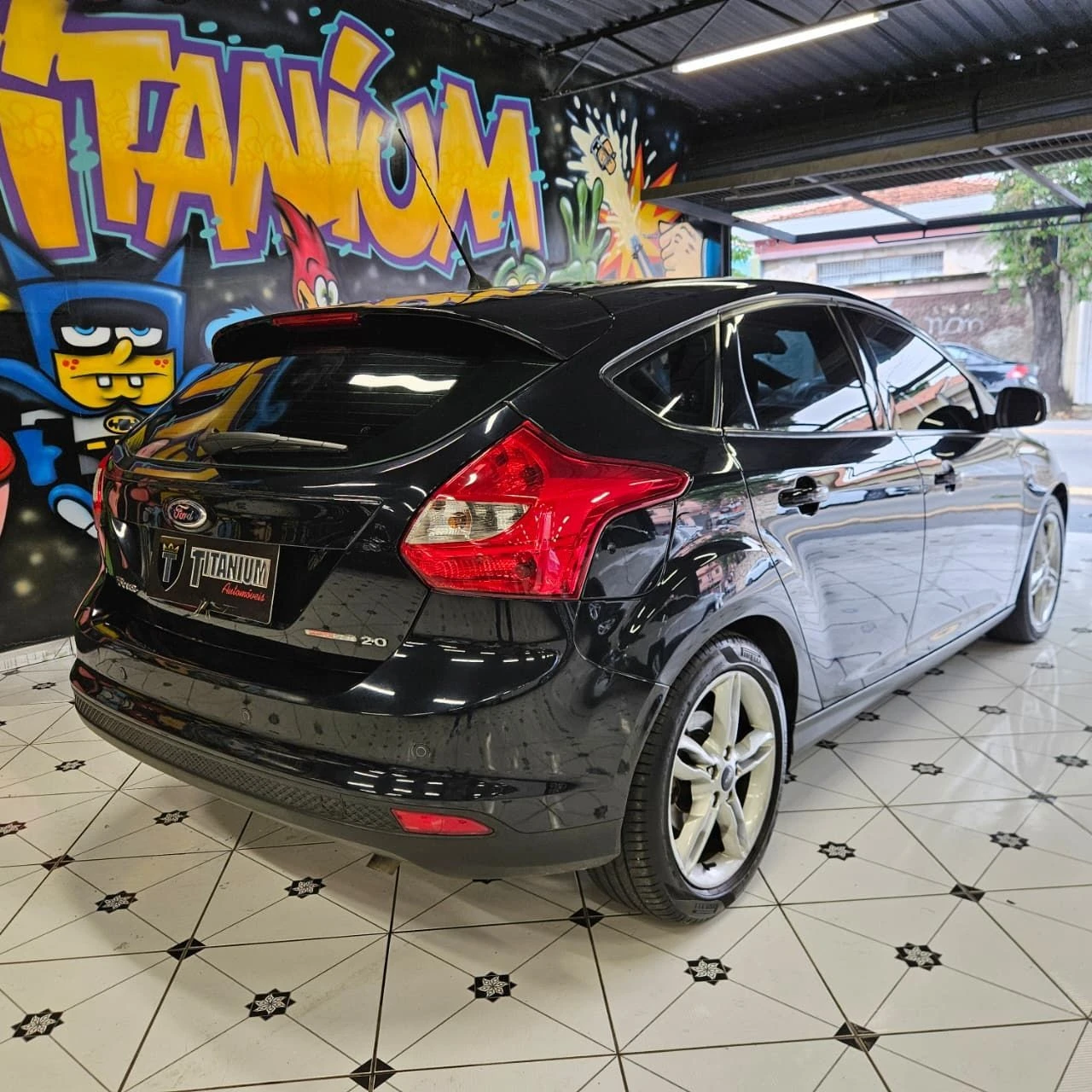 FORD FOCUS
