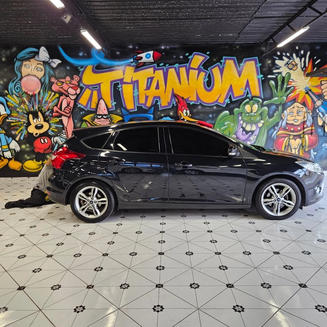 FORD FOCUS