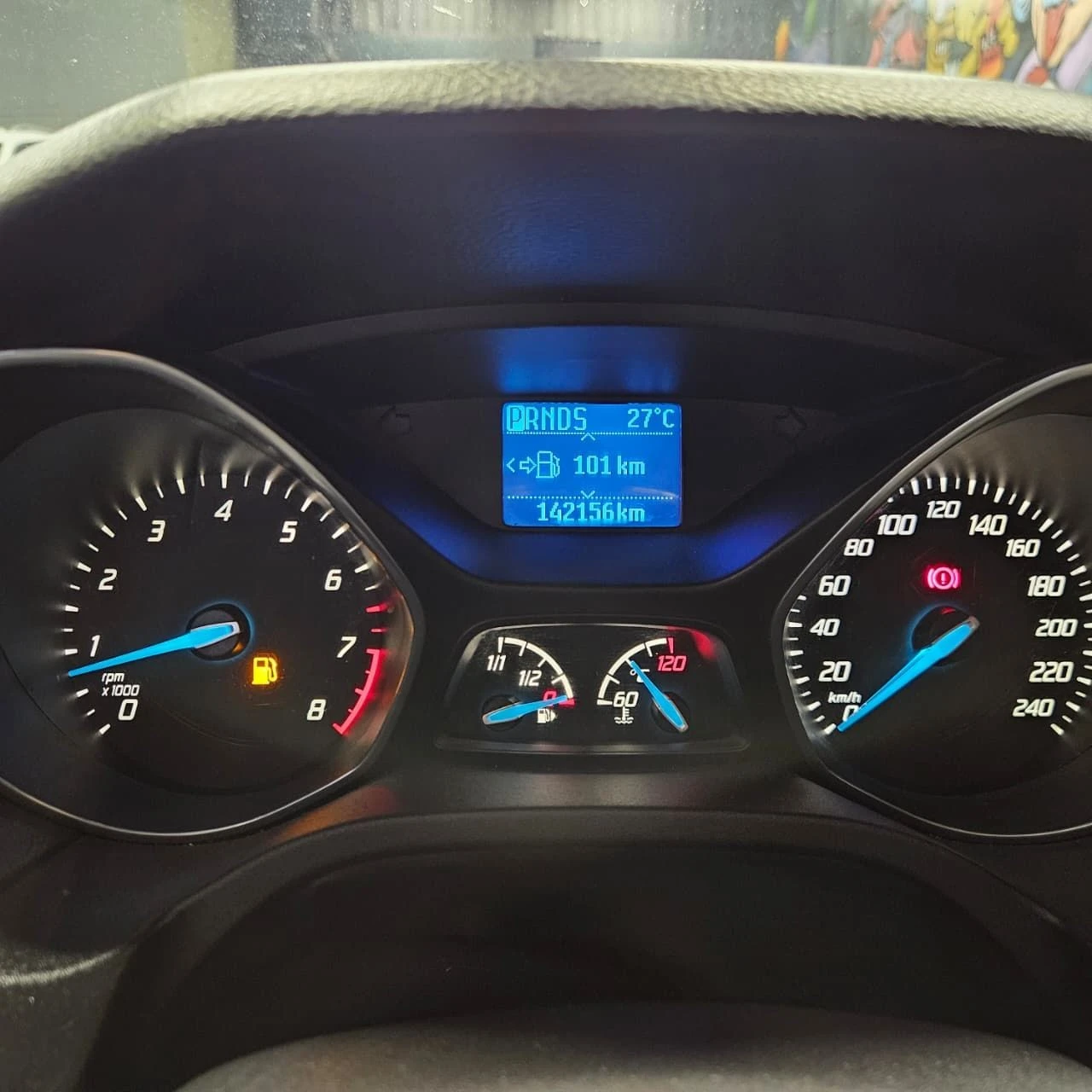 FORD FOCUS
