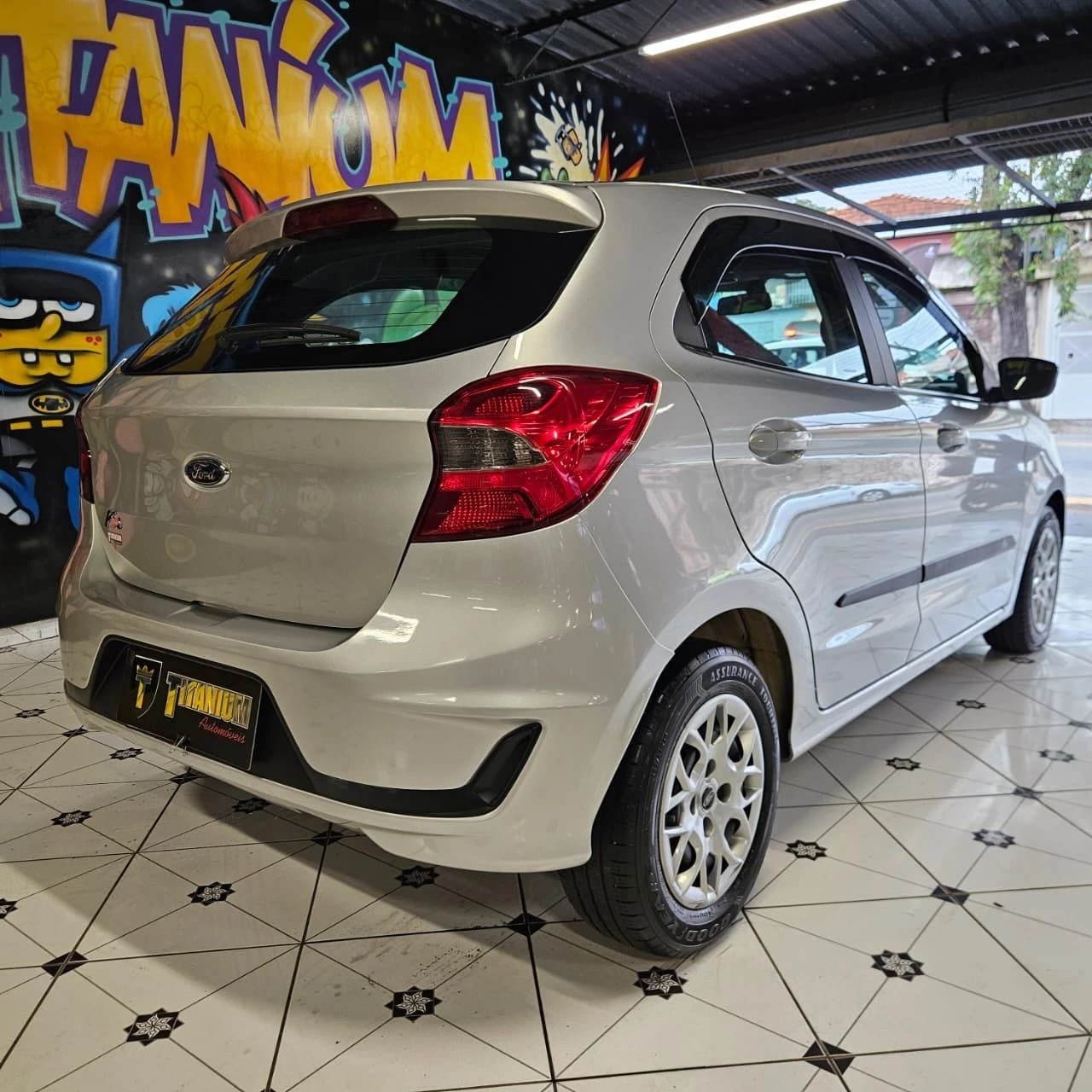 FORD KA