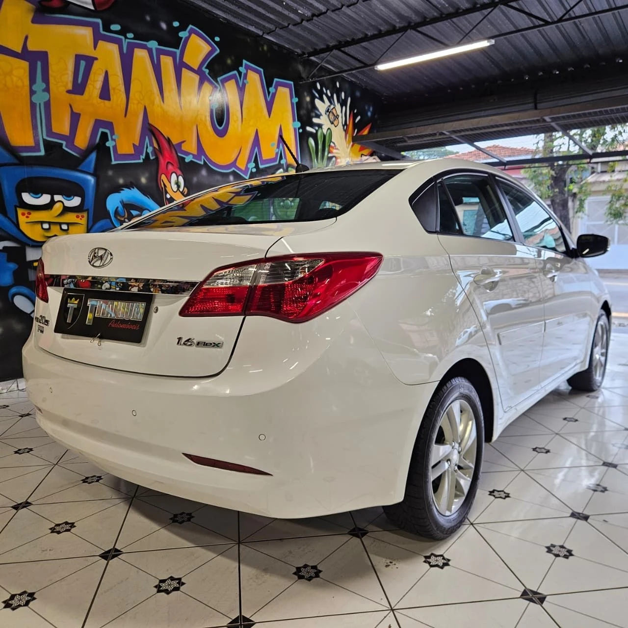 HYUNDAI HB20S