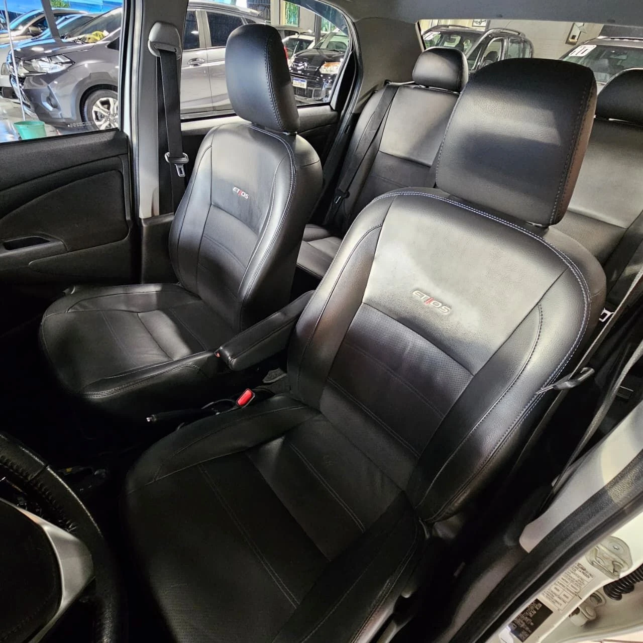 TOYOTA ETIOS