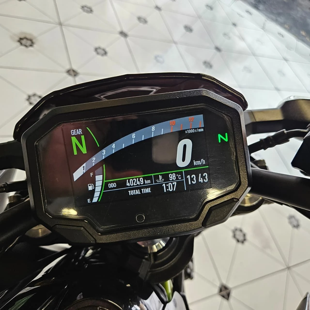 KAWASAKI Z650 ABS