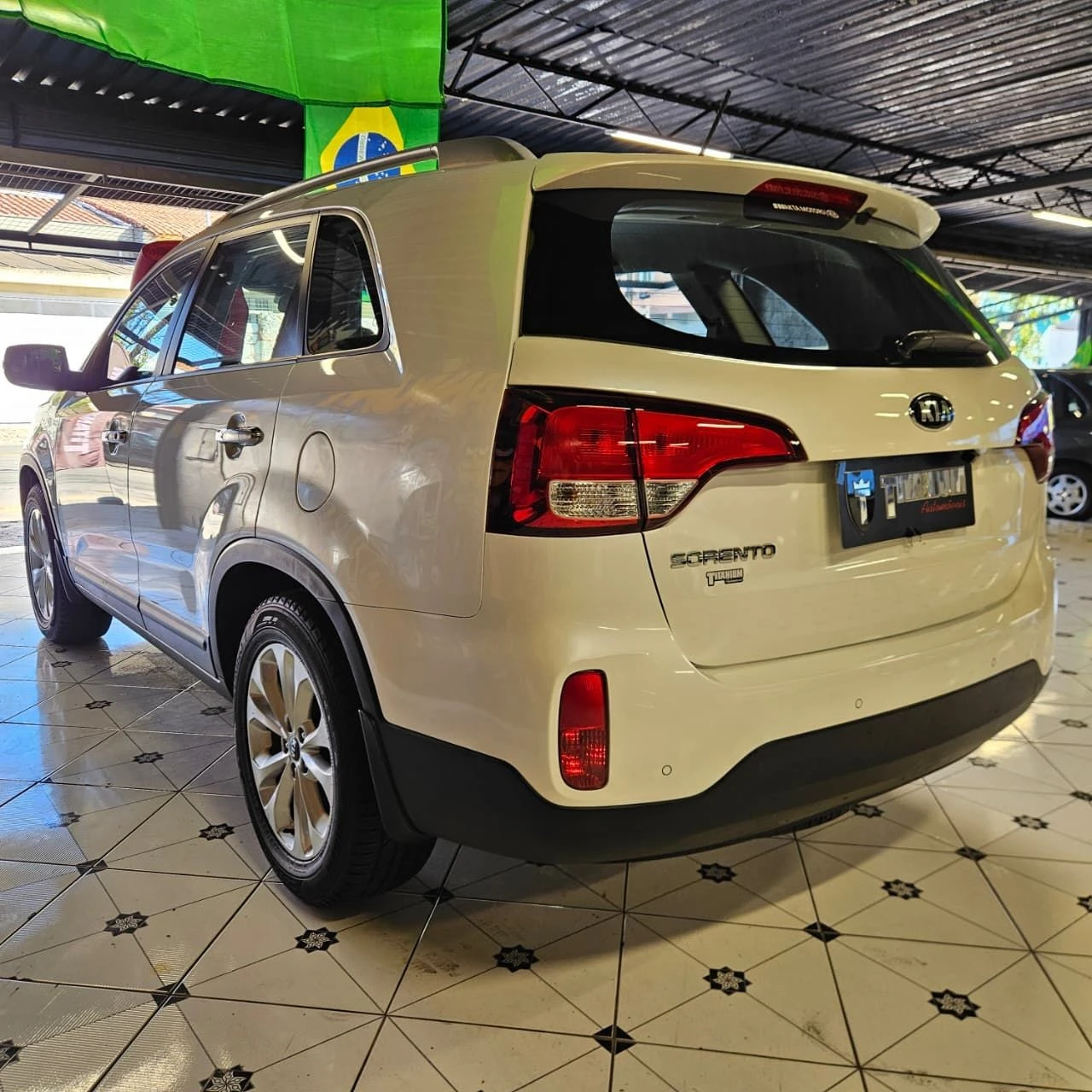 KIA SORENTO