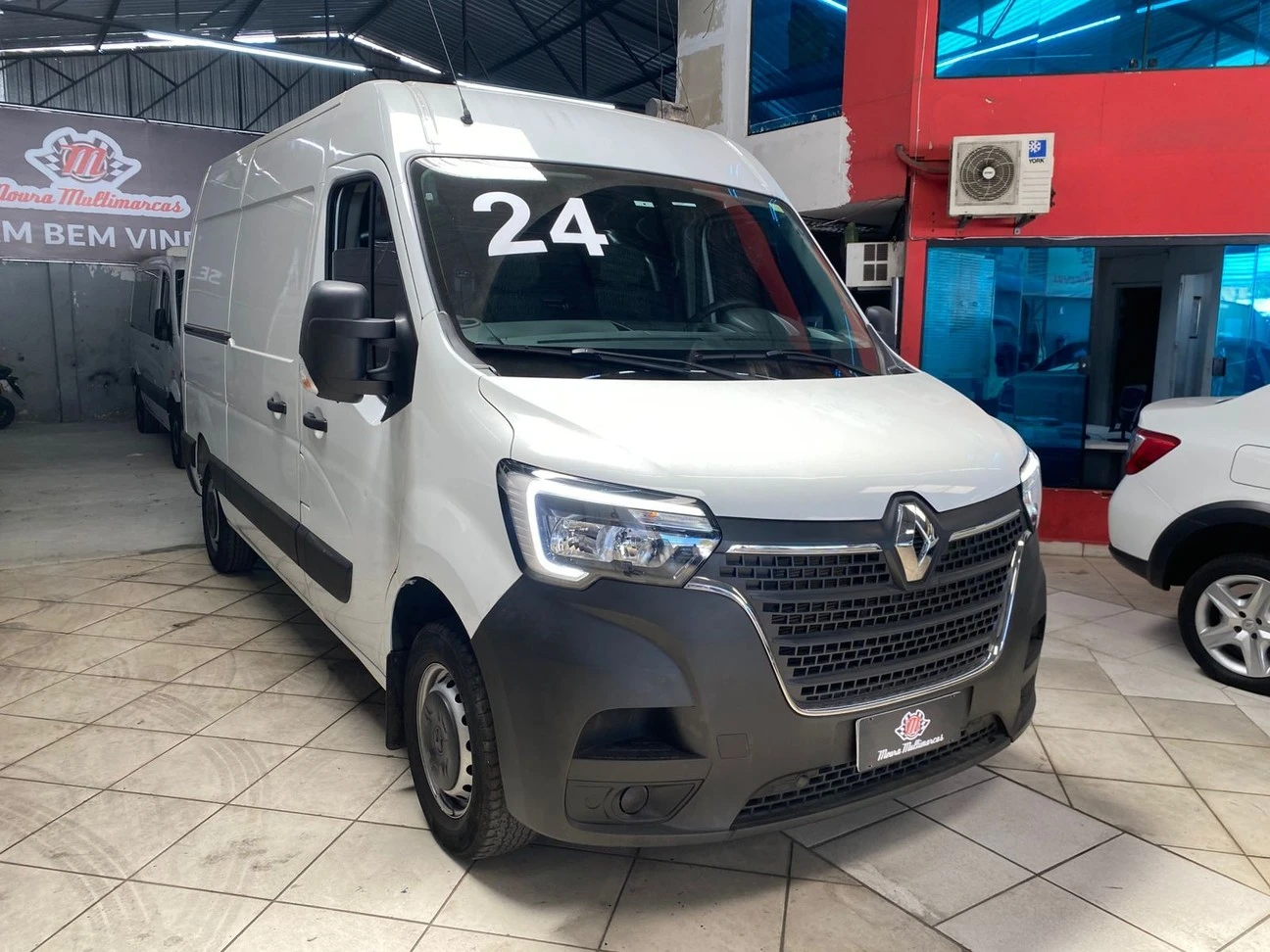 RENAULT MASTER