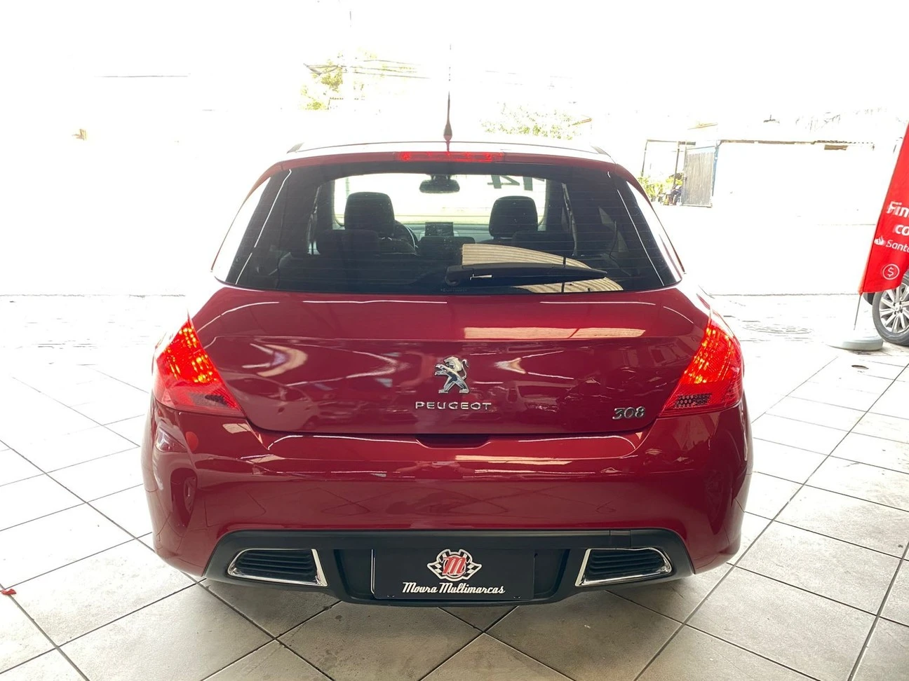 PEUGEOT 308
