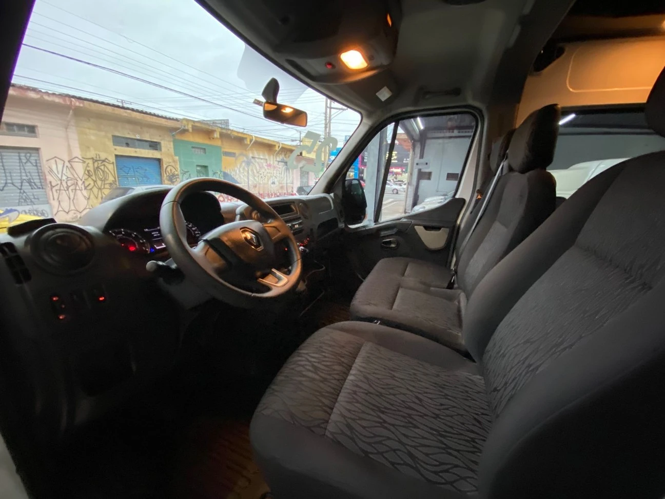 RENAULT MASTER