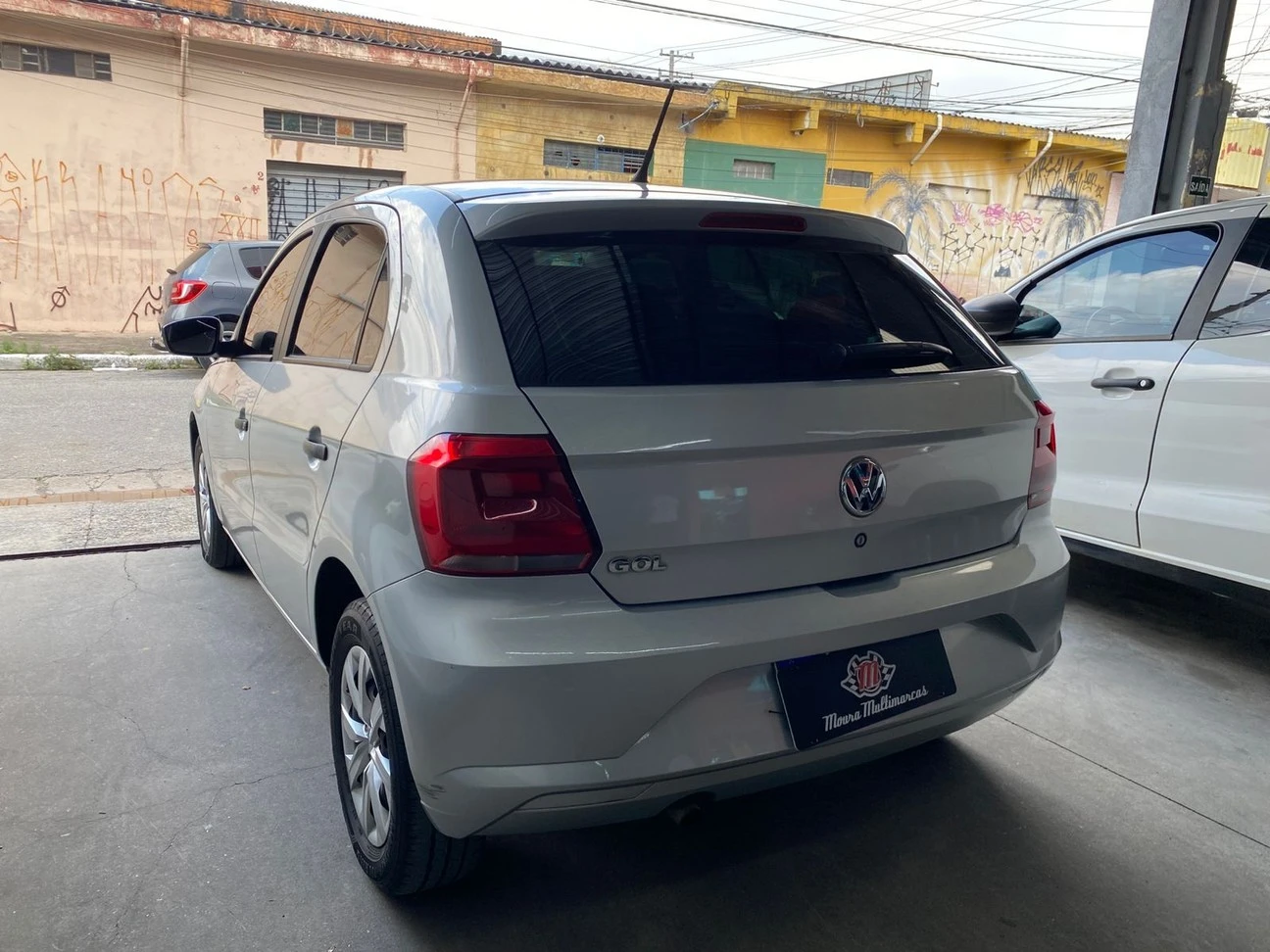 VOLKSWAGEN GOL