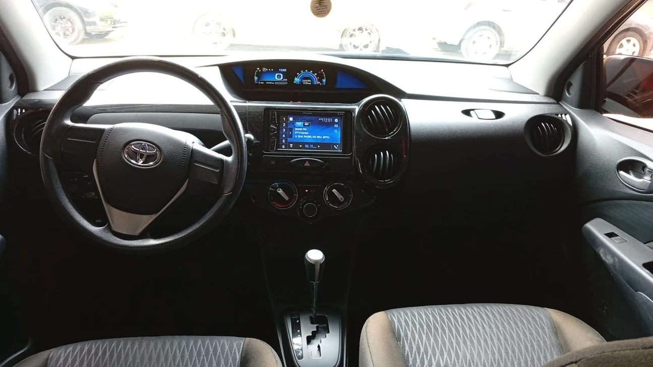 TOYOTA ETIOS