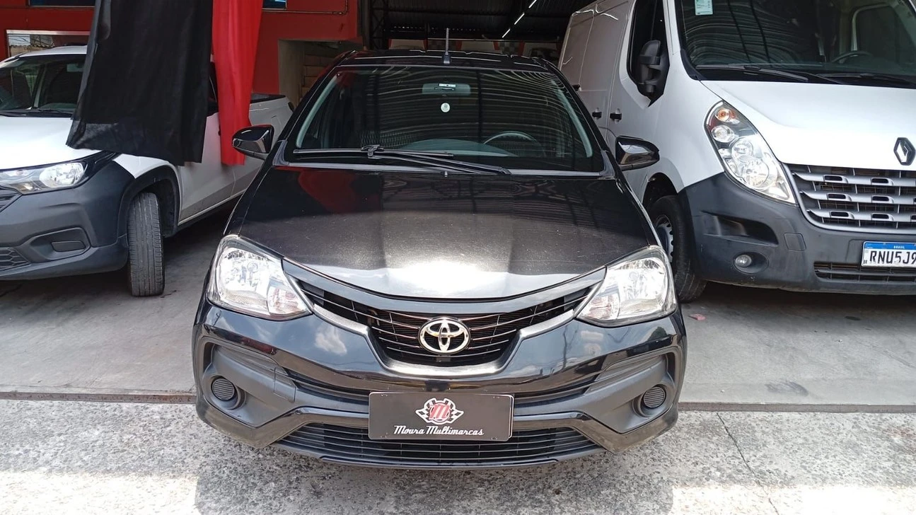 TOYOTA ETIOS