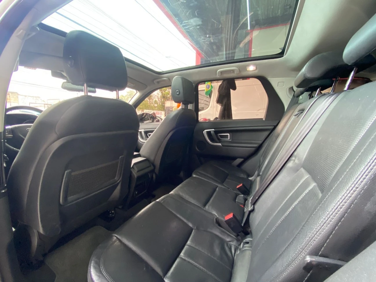 LAND ROVER DISCOVERY SPORT