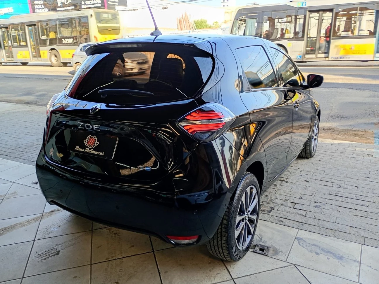 RENAULT ZOE