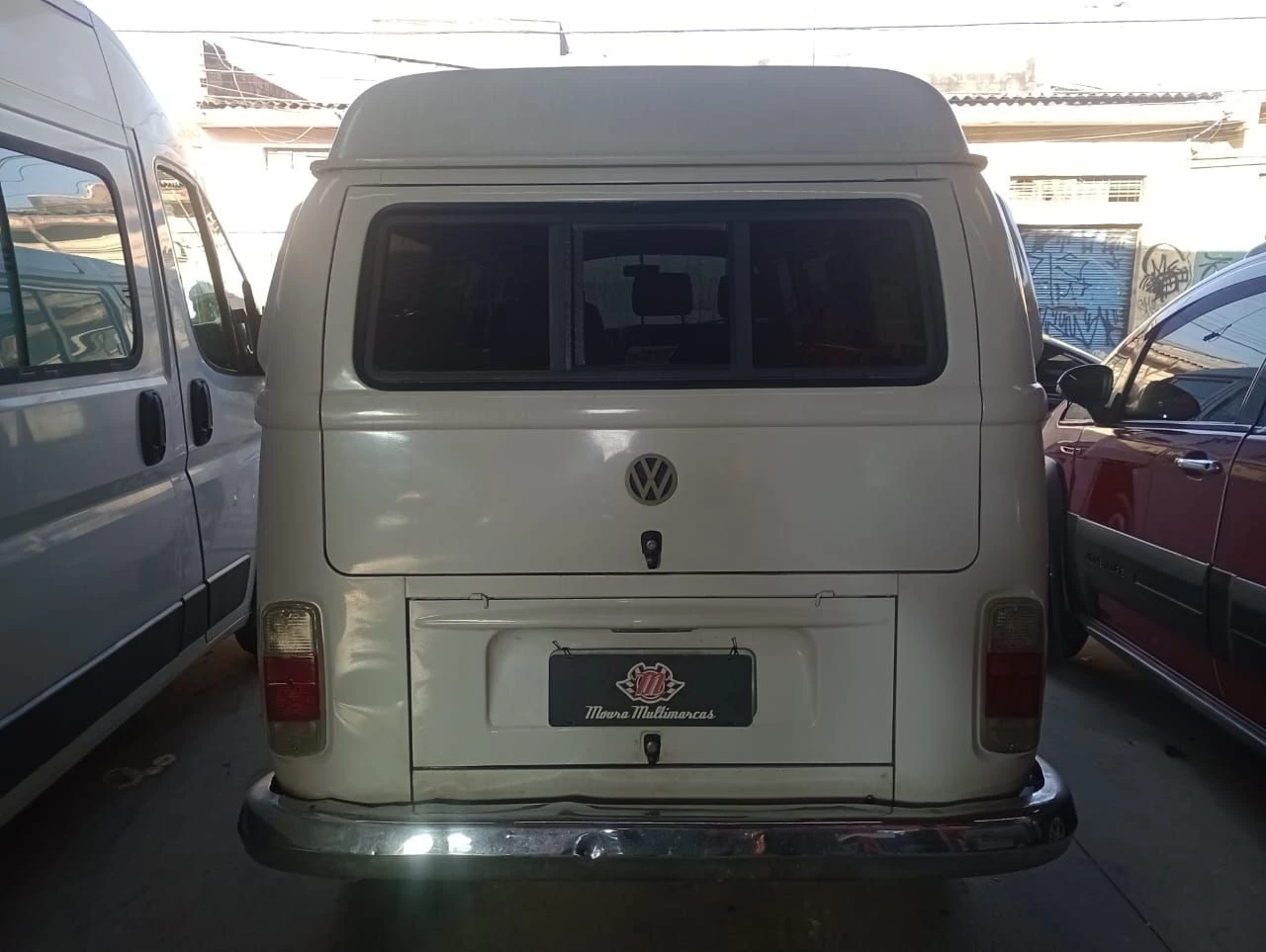 VOLKSWAGEN KOMBI