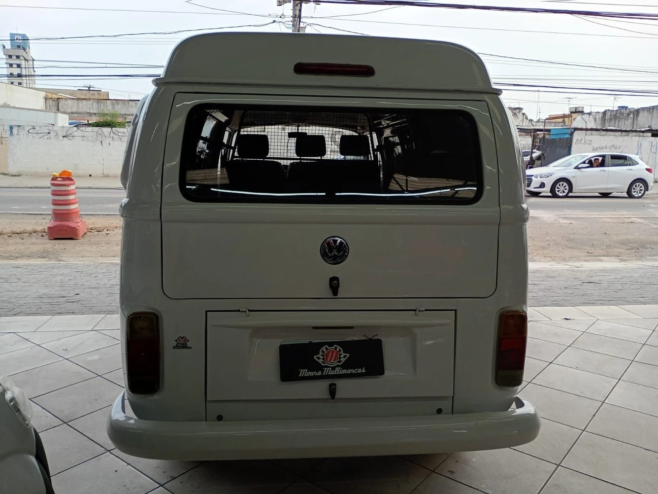 VOLKSWAGEN KOMBI