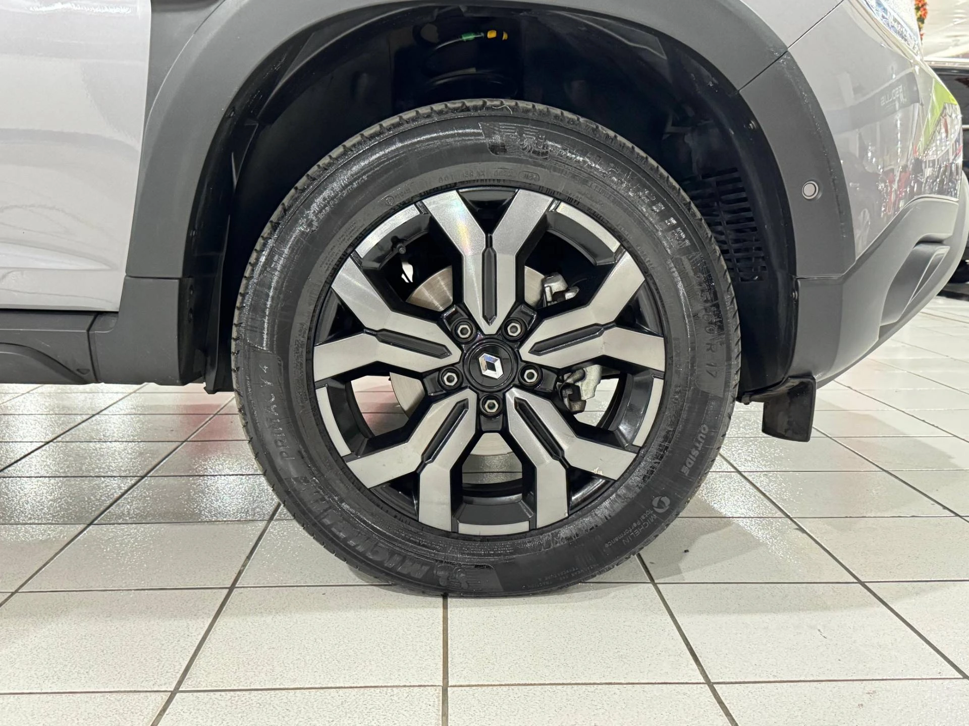 RENAULT DUSTER