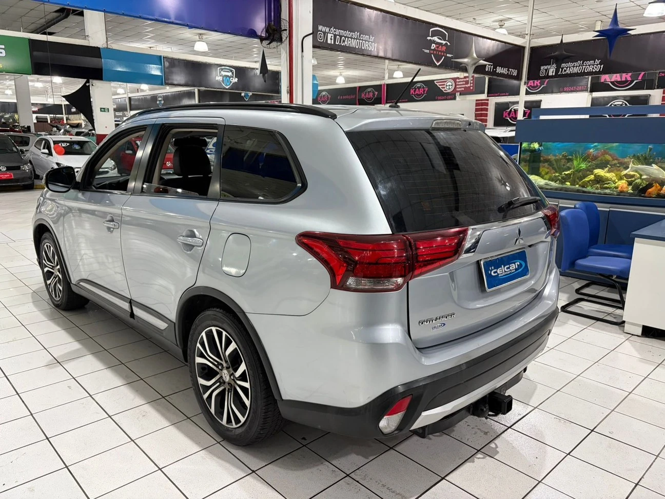 MITSUBISHI OUTLANDER