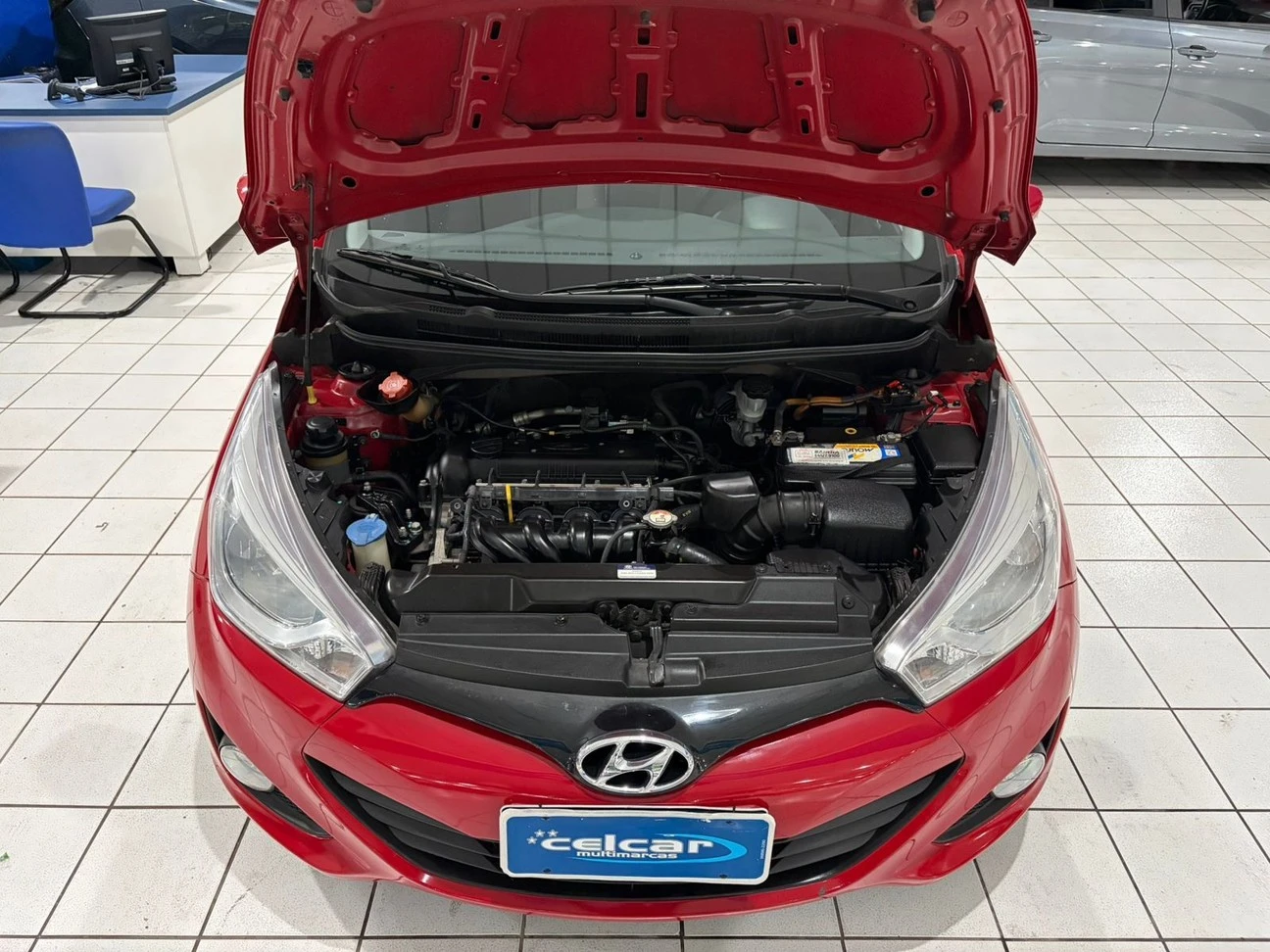 HYUNDAI HB20