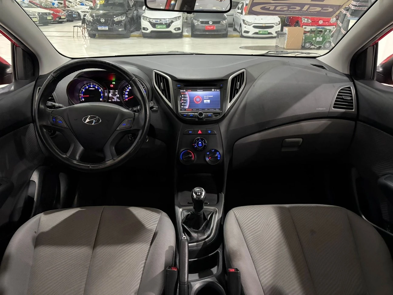 HYUNDAI HB20