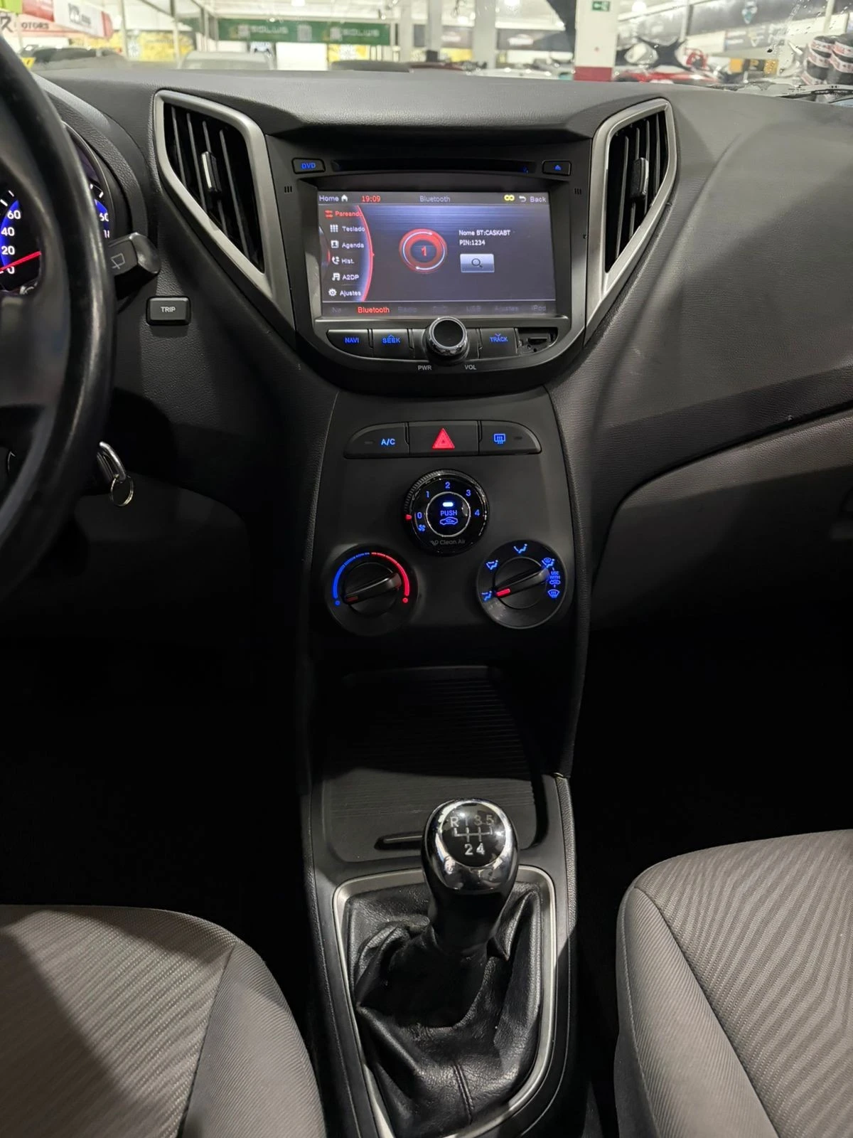 HYUNDAI HB20