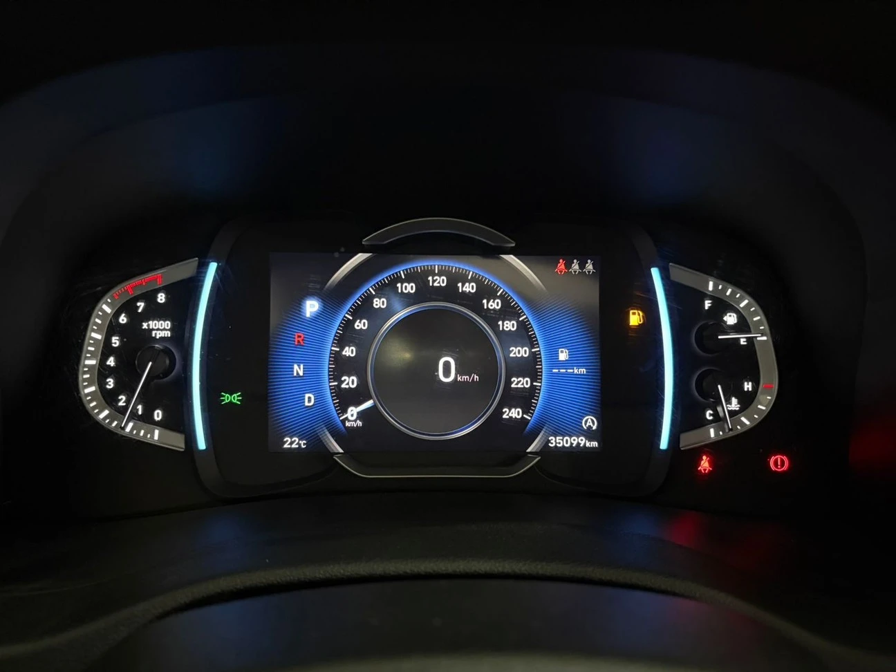 HYUNDAI CRETA